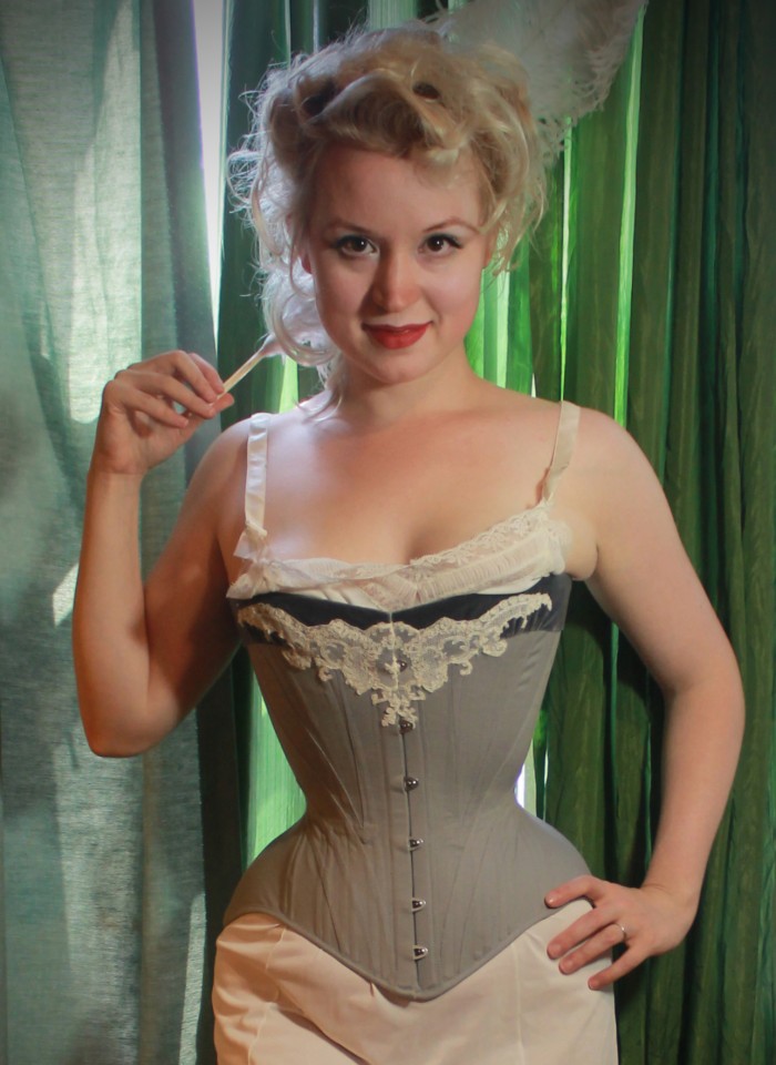 Edwardian fusion Mid-bust corset.